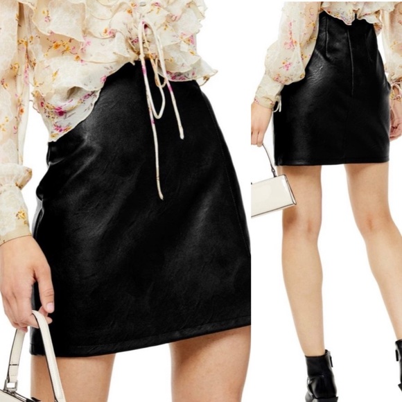 Topshop Dresses & Skirts - NWT TOPSHOP Faux Leather Mini Skirt Vegan Leather Split Party Holiday 4 Small